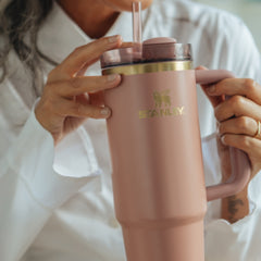 Vaso Termo QUENCHER 2.0 con tapa Flowstate 887 ml