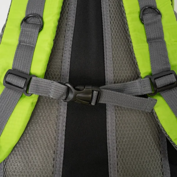 Mochila Trekker 28 Lts Trekking Urbana Con Cobertor Verde - Imagen 5