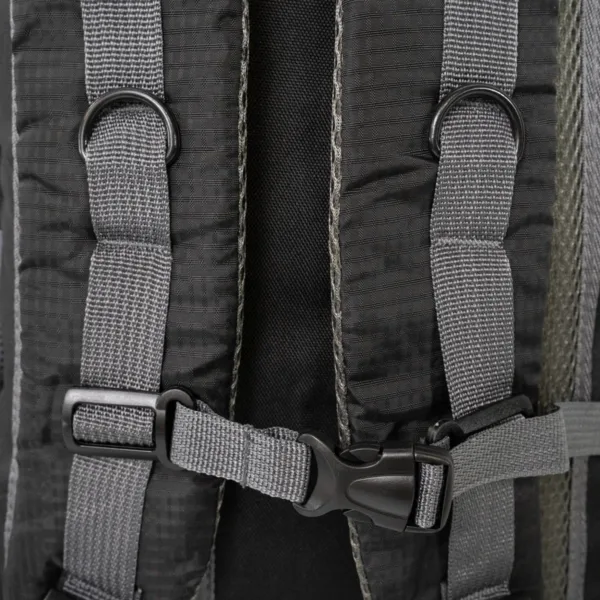 Mochila Trekker 28 Lts Trekking Urbana Con Cobertor Gris - Imagen 4