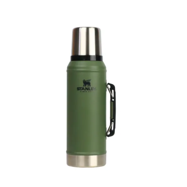 601274-TERMOSTANLEYCLASICOCONMANIJAYTAPONCEBADOR950MLDRIEDPINE-01.png TERMO STANLEY CLASICO CON MANIJA Y TAPON CEBADOR 950 ML DRIED PINE - Imagen 1