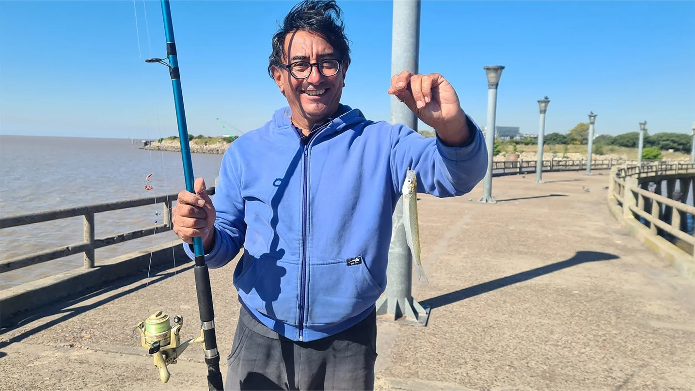 Pesca sutil en Costanera Norte